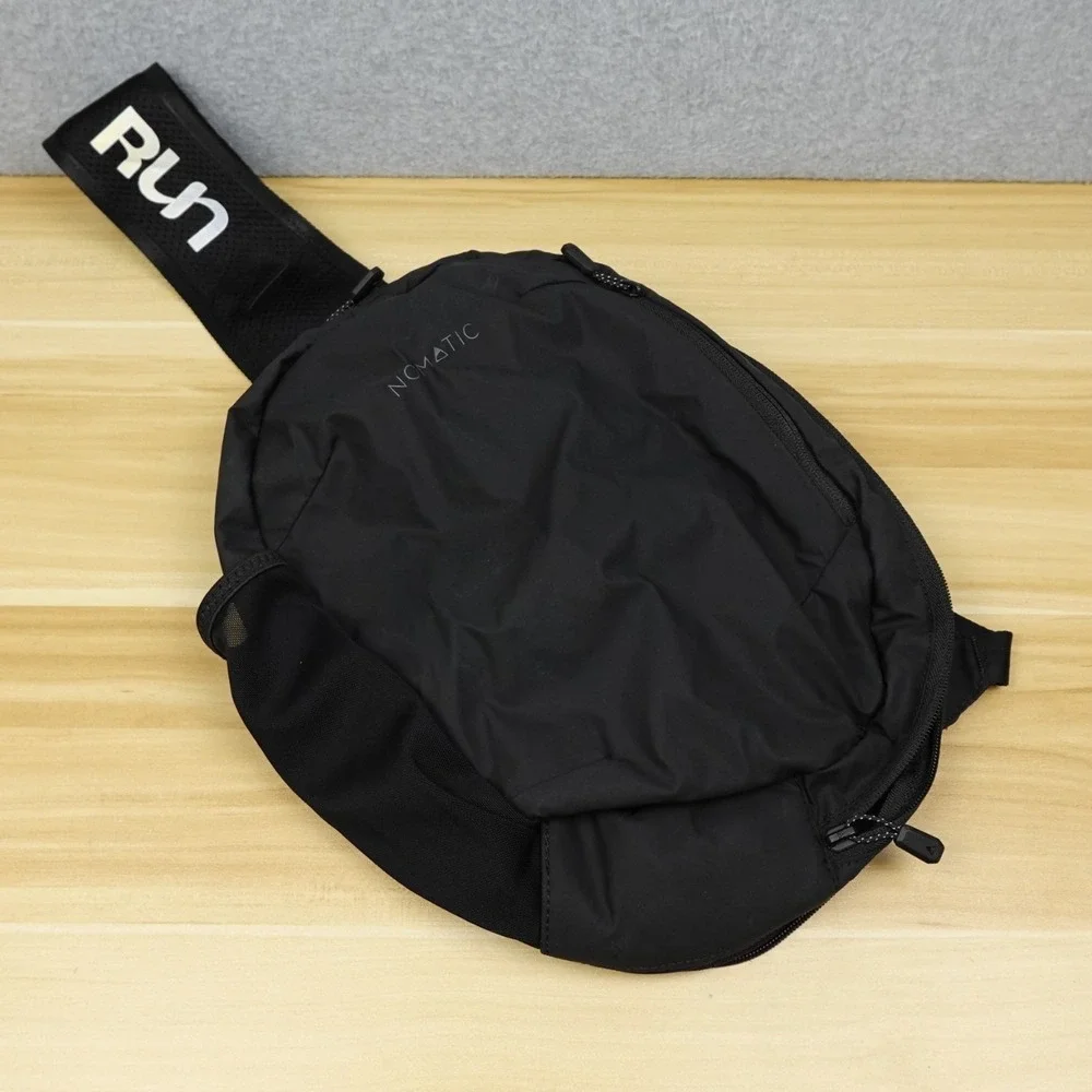 NOMATIC Navigator Collapsible Sling 6L Crossbody Bag Traveling, Biking, Running